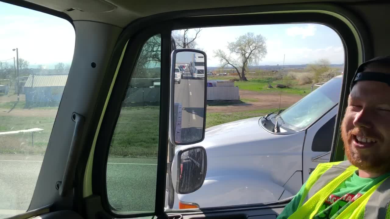 Truck Carries Unsafe Load