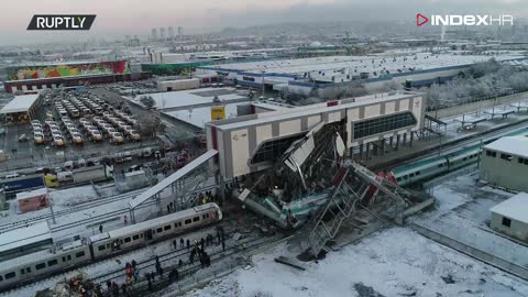 Pogledajte kako iz zraka izgleda željeznička nesreća u Turskoj