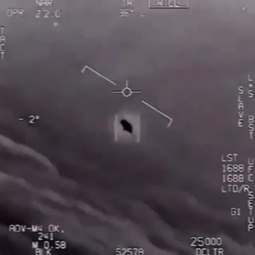 A FLEET OF UFO’s IN THE SKY & UNDERWATER ARE THE CHARIOTS OF GOD ANGELS.🕎Psalms 103:20 “HIS ANGELS”