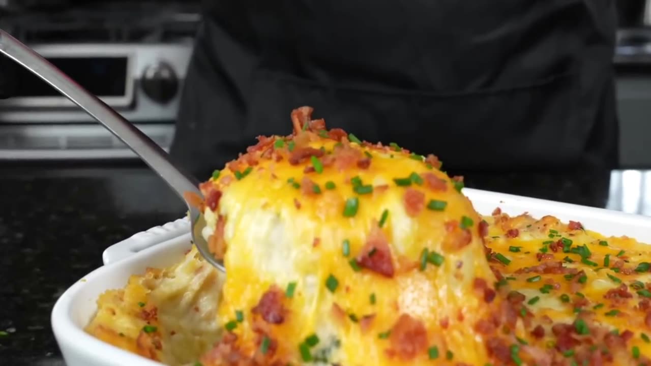 Step-by-step recipe for Cheese and Herb Potato Gratin