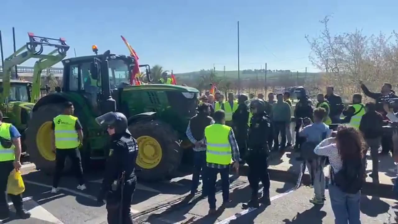 Agricultores intentando entrar a Córdoba Febrero 2024