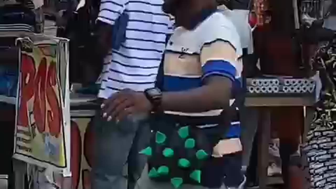 You can't stop looking at her.😍