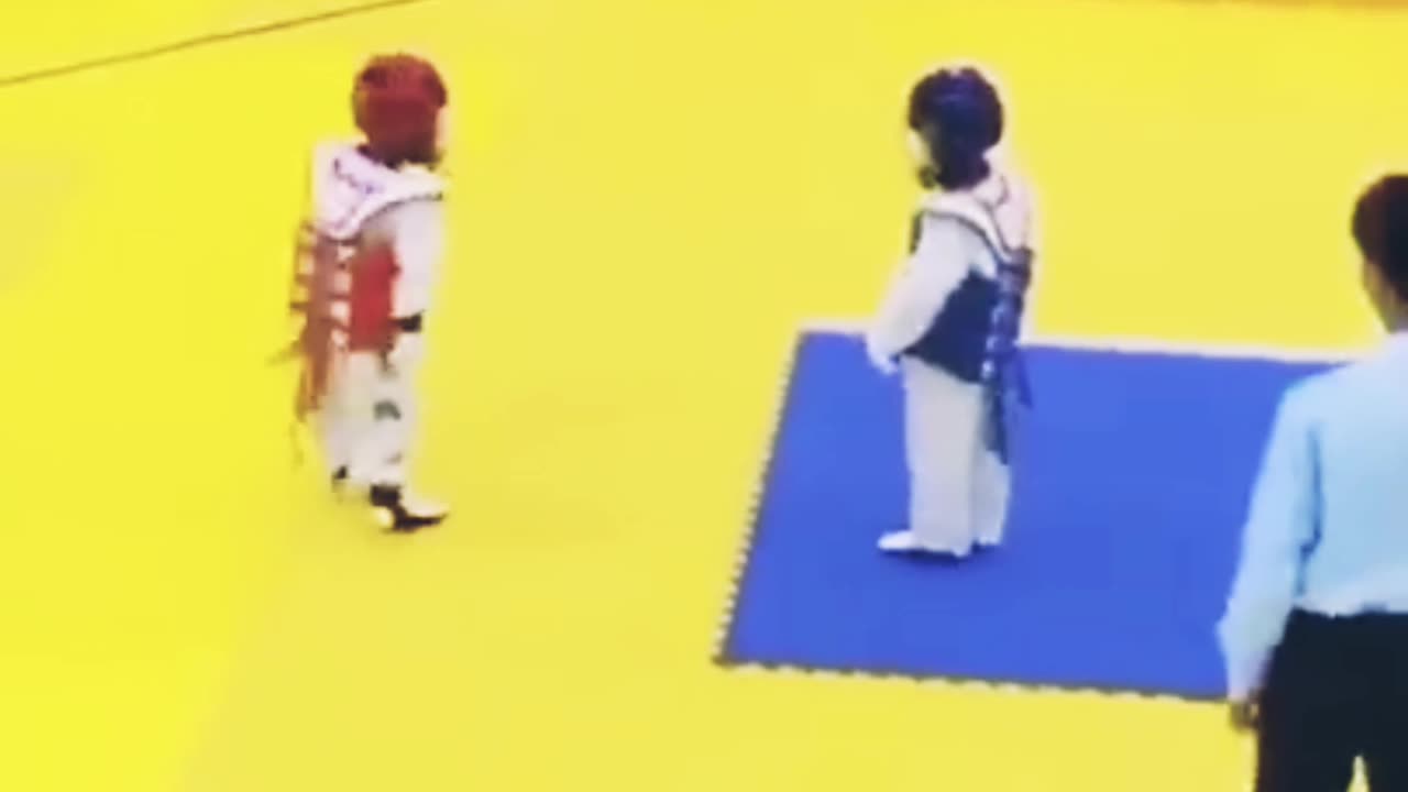 Funny Kid || Boxing|| Karate 🤣