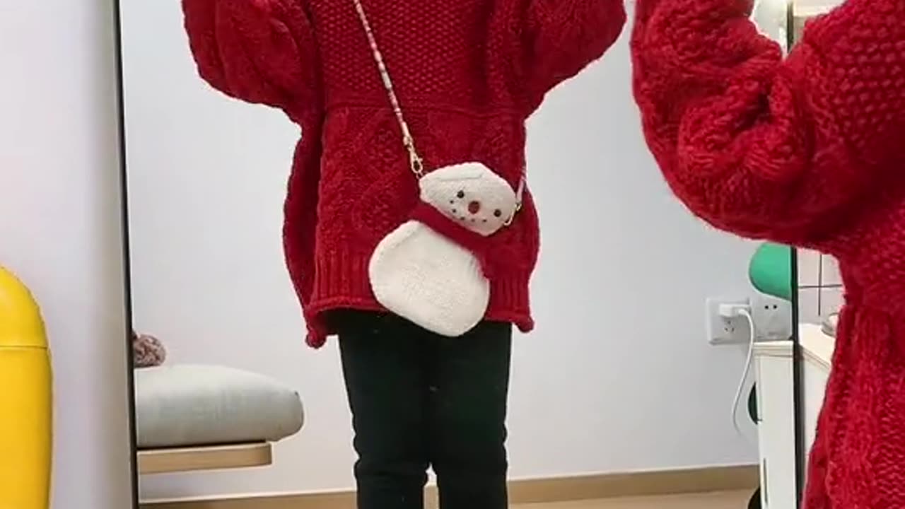 Baby is very happy when dancing in front of the mirror