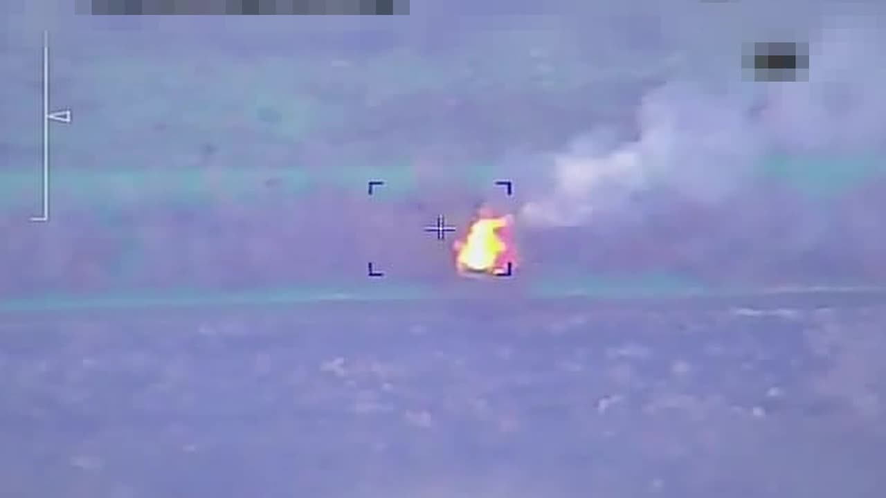 The Krasnopol laser-guided shell destroys the 2S5 Giatsint-S self-propelled gun of the Ukraine.