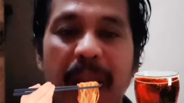 Mukbang mie lagi