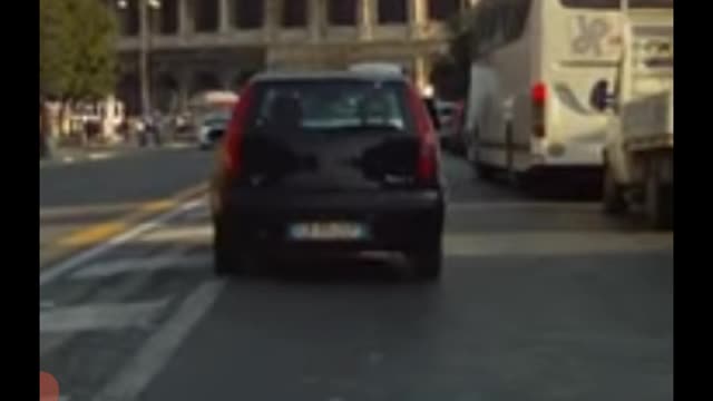 Car tour in Rome