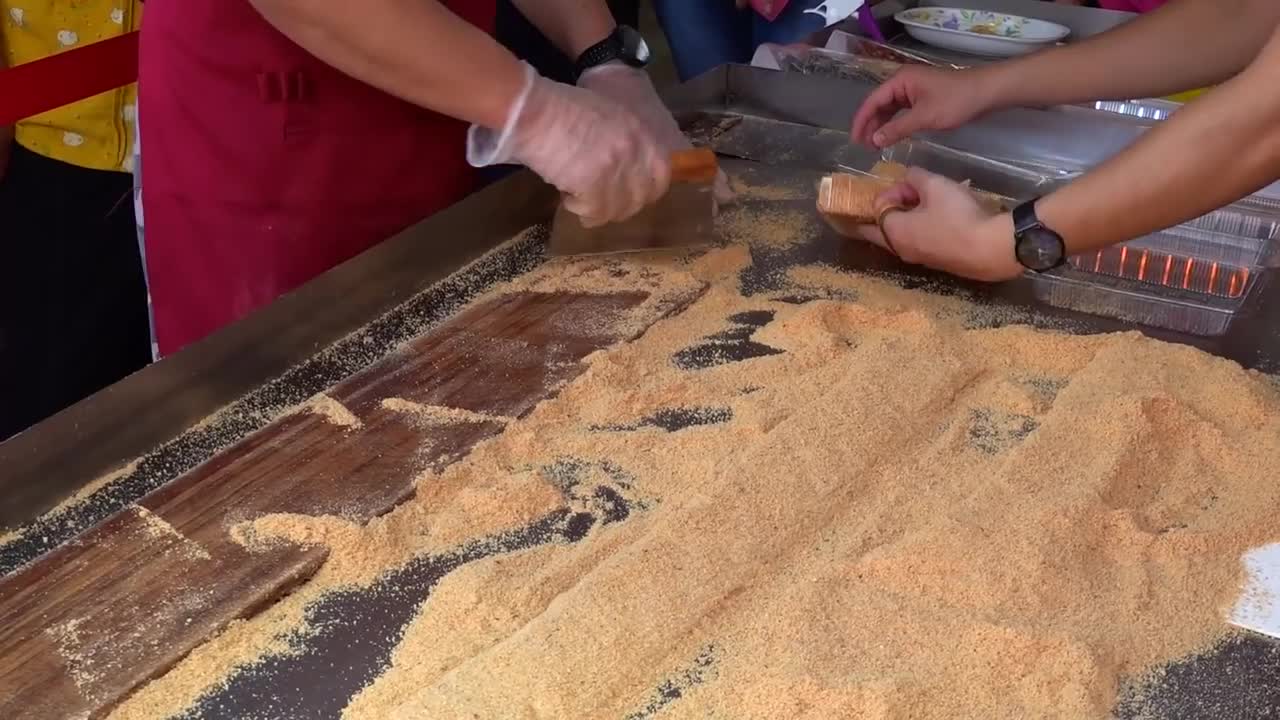 Taiwanese street food-Soft Peanut Candy Making