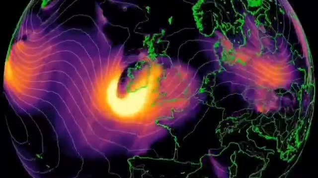 STORM EUNICE: “RED ALERT” panic across London - thousands in England without power