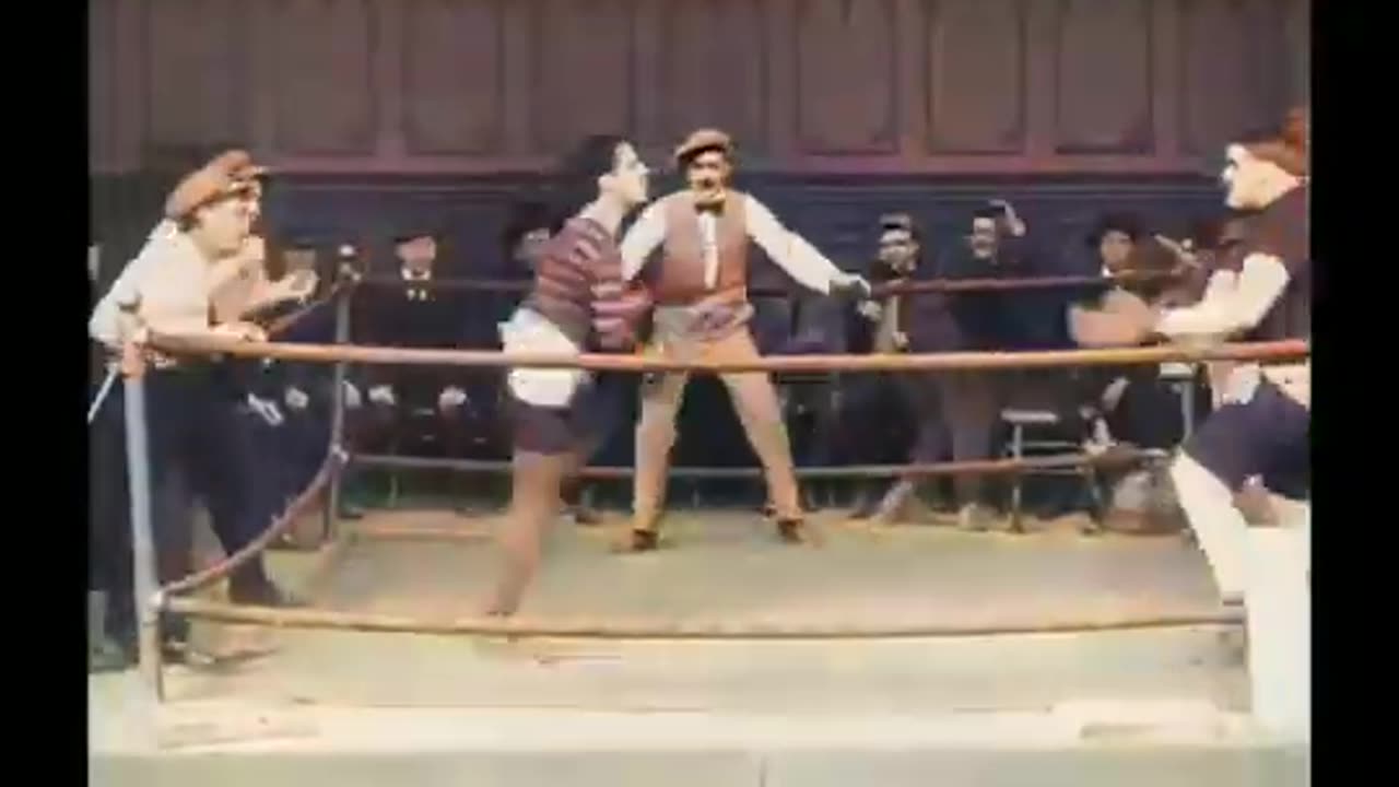 Charlie chaplin THE BOXER full comedy video