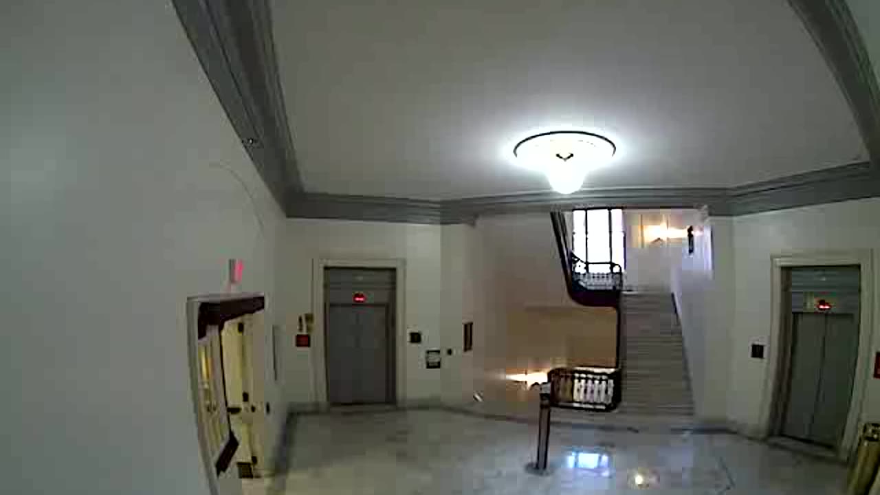 3485CHOB01Stair6_2021-01-06_16h00min05s467ms.mp4