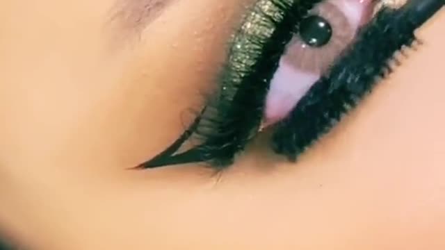 Eyes make up Bridal makeup