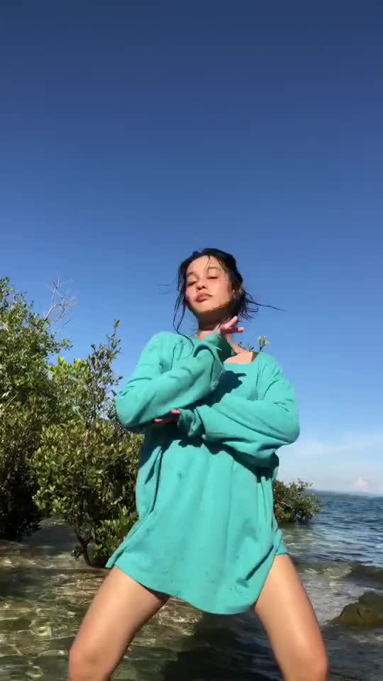 Beautiful Lady Tiktoker