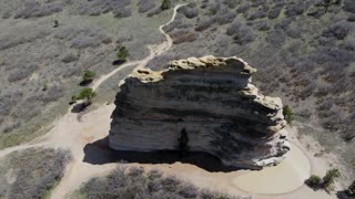 MONUMENT ROCK COLORADO / DJI Mavic Air 2 Circle Drone Footage