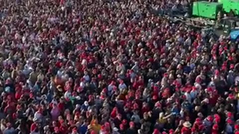 Incredible crowd today at the rally in Pennsylvania