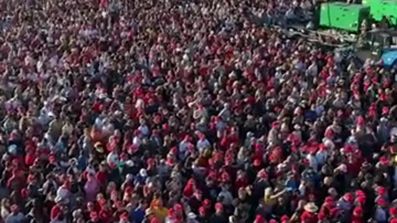 Incredible crowd today at the rally in Pennsylvania