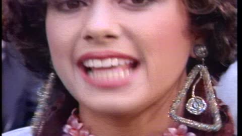Bangles - Hero Takes A Fall = 1984