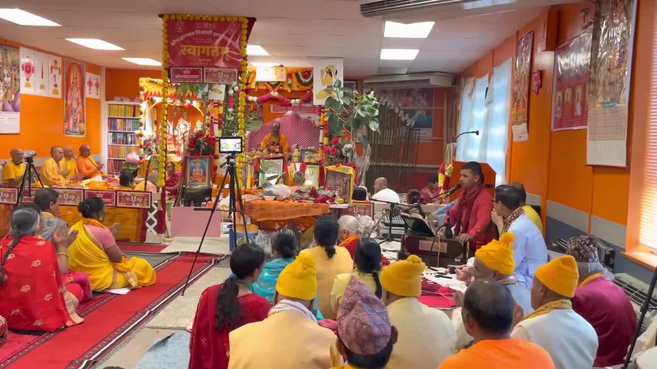 Lord Sita Ram Radhe Shyam beautiful bhajan by Yogi Luitel