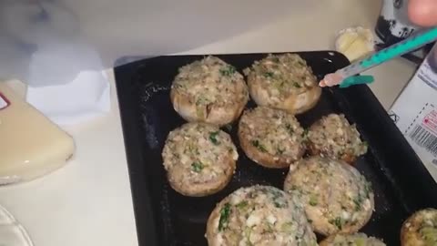 How a Botox Injector does Stuffed mushrooms - Thanks