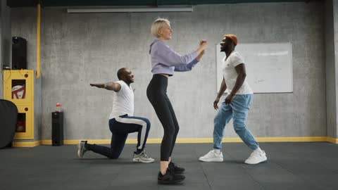 New workout 💪☺️☺️☺️ video