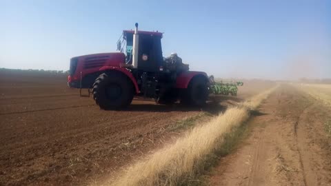 Sowing of winter wheat.kirovets k744r and Amazon seeder