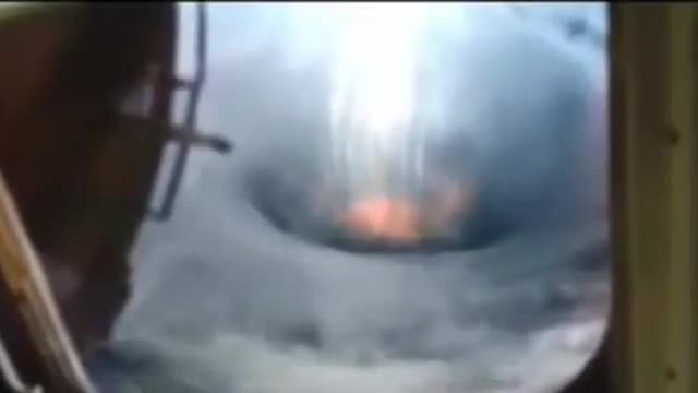 Presents A 2 minute video of the hollow earth hole at North Pole SHARE THIS VIDEO & CHANNEL