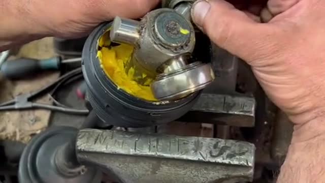 ADAPTS the inner and outer half shaft