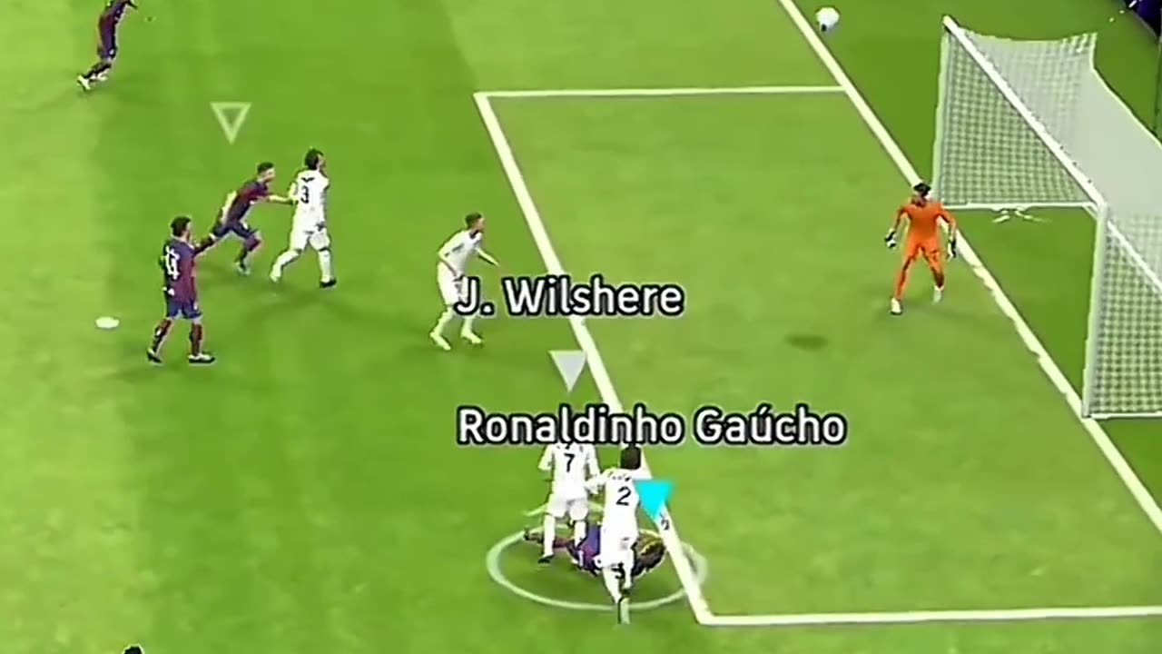 Dinho or Ronaldo 💔☠️ #efootballmobile #efootball #efootball2024 #efootball2024mobile #pes #shorts