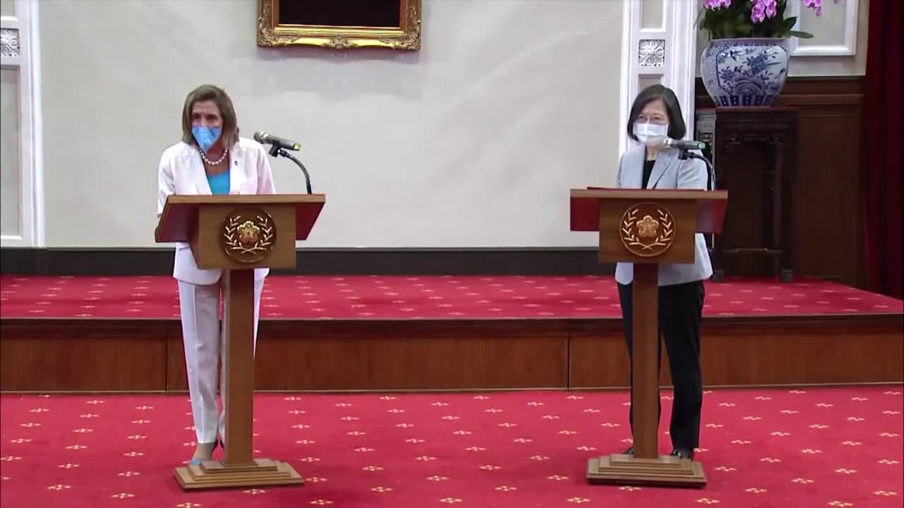 LIVE: Nancy Pelosi speaks to the media in Taiwan