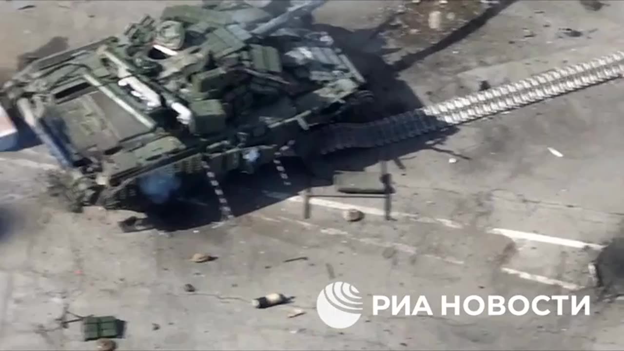 Abandoned Ukrainian tank used in the attempt to cross the border in the Nekhoteevka area, Belgorod