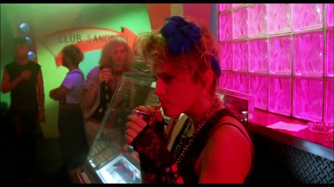 Madonna Desperately Seeking Susan 1985 Into The Groove remastered 4k