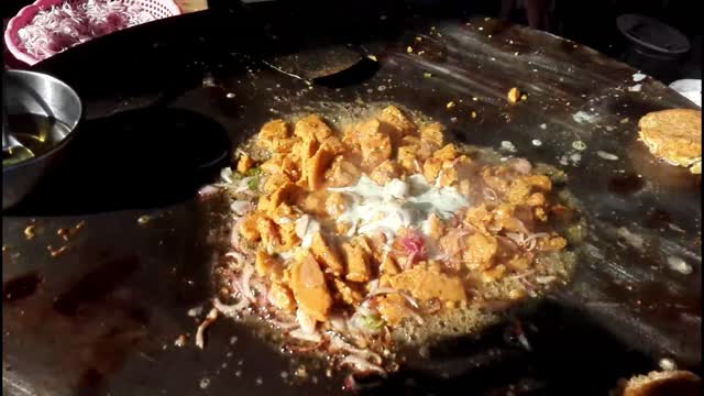 Lahore Street Food - Stir Fry Eggs with Lentils