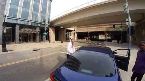 Inconsiderate racists block the bicycle lane thinking they're kinda special!