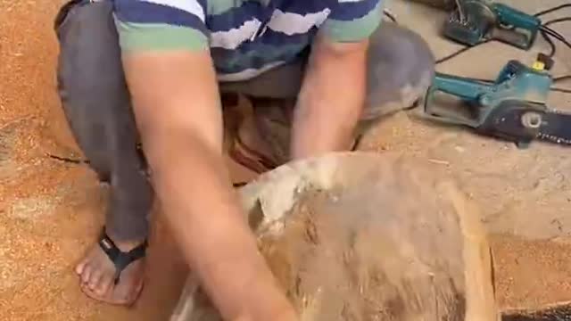 Wood carving - Amazing trick