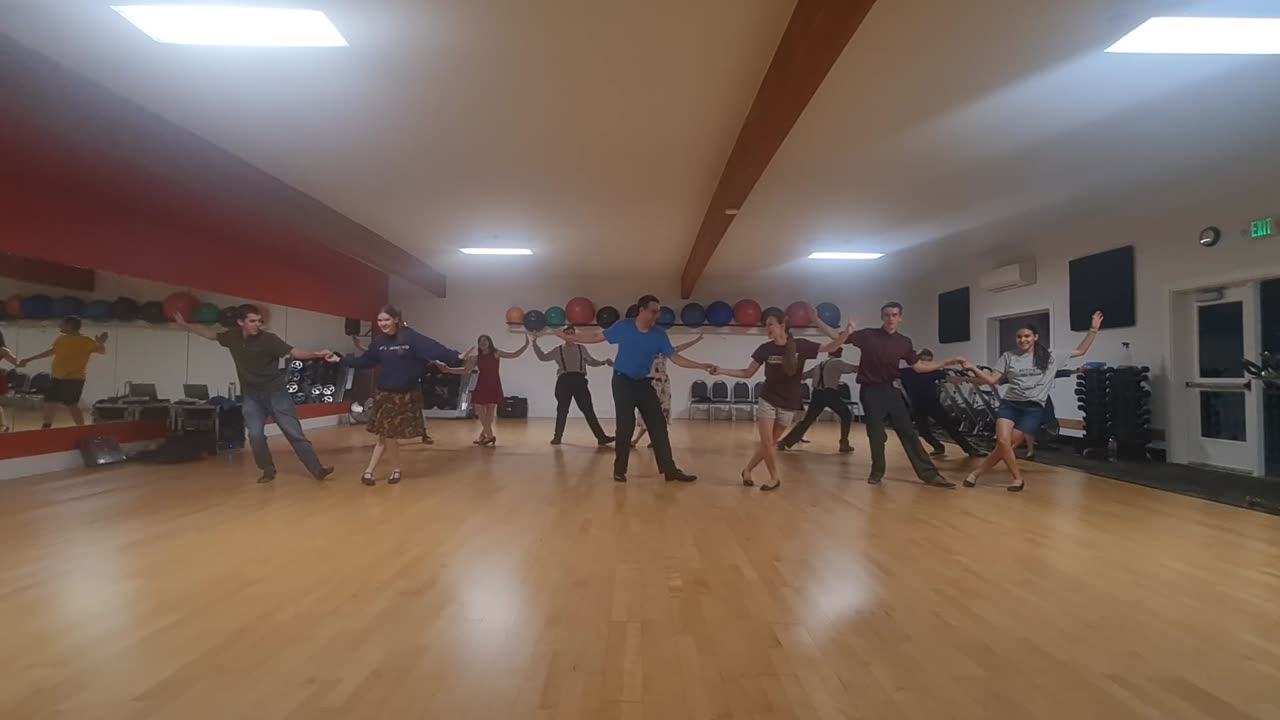 Everything's Jumpin' Routine
