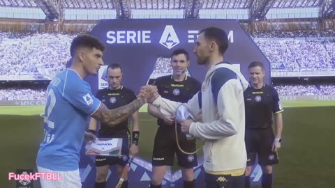 Preparation before competing | Napoli vs Barcelona