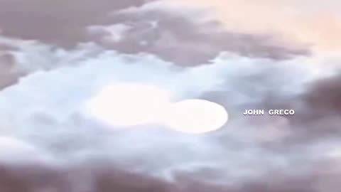 ΟΙ #ΑΠΙΣΤΕΥΤΕΣ ΘΕΑΣΕΙΣ στους #ΟΥΡΑΝΟΥΣ... Σ Υ Ν Ε Χ Ι Ζ Ο Ν Τ Α Ι !!!!🔥👀