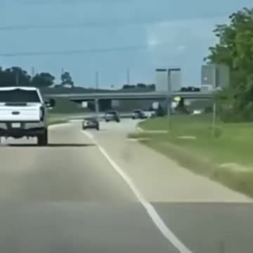 ‘Trust me! It’ll fit!’