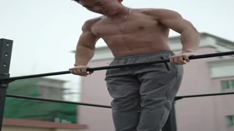 horizontal bar training
