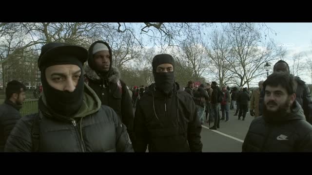 Muslim vs Muslim fighting at Speakers Corner (Longer & Uncut) ft. Mo Deen