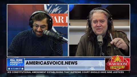 Bannon: Donors Are Making Move Against Trump