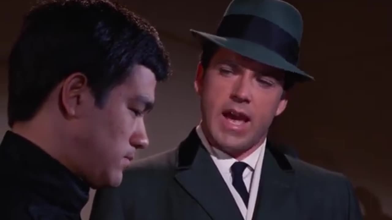 THE GREEN HORNET 🐝& BATMAN