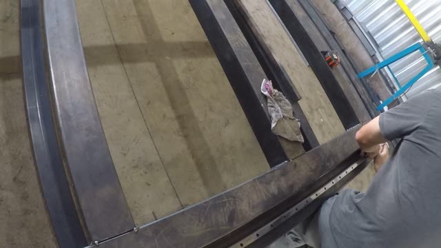 MONTAGEM DO PORTICO DA ROUTER CNC DE 5 METROS - ASSEMBLY OF THE PORT OF THE CNC ROUTER