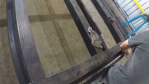 MONTAGEM DO PORTICO DA ROUTER CNC DE 5 METROS - ASSEMBLY OF THE PORT OF THE CNC ROUTER