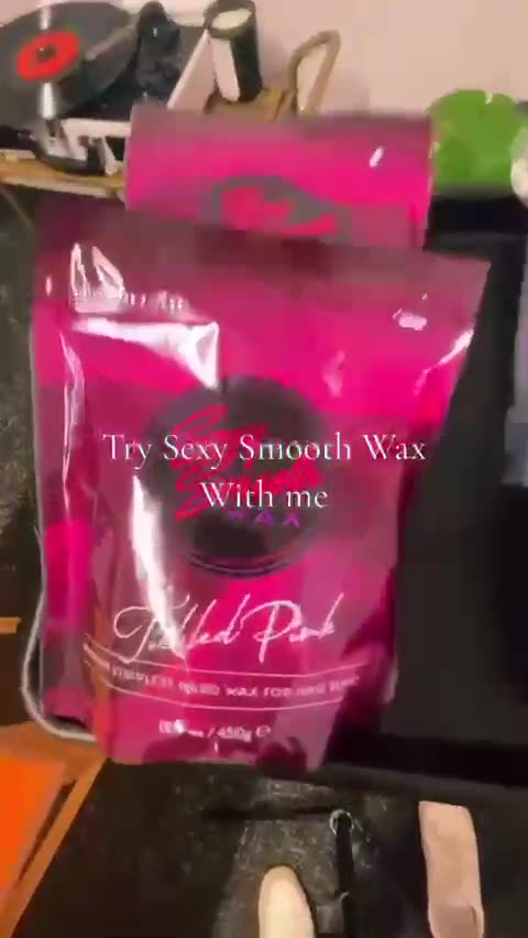 Kylee's Unboxing & Waxing Session with Sexy Smooth Tickled Pink Premium Synthetic Hard Wax!