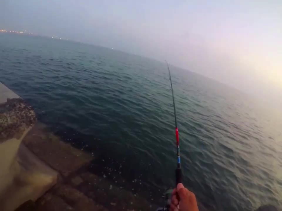 LANDED MY FIRST BIGGEST FISH IN LURE FISHING _ MEDIUM LIGHT SHORE CASTING