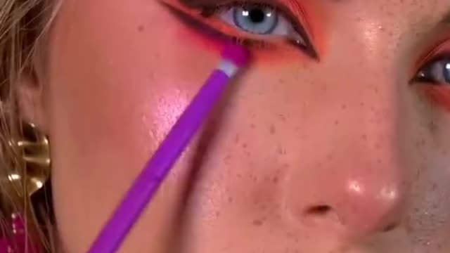 Makeup expert