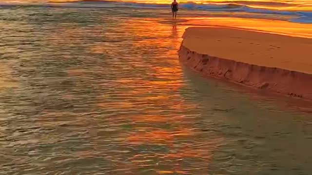 There are many places I want to go, but I want to watch the sunset most