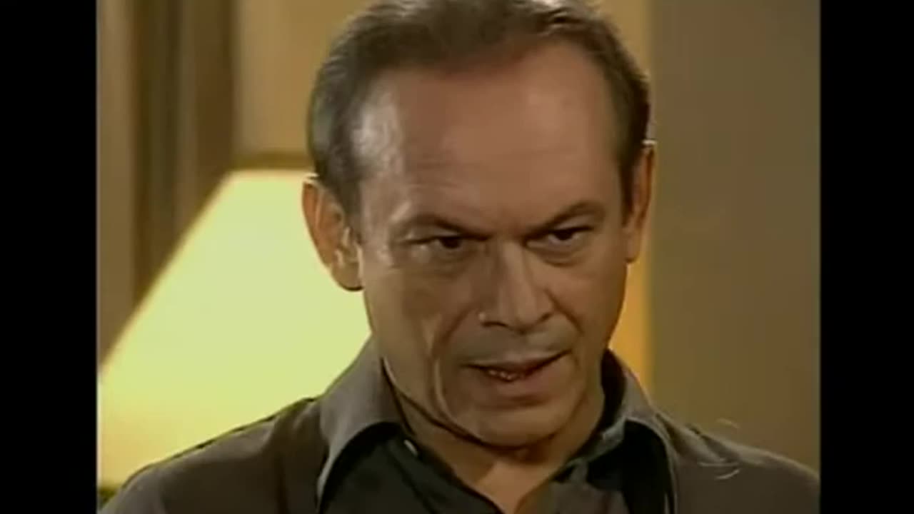Suave Veneno: Maria Regina briga Clarisse