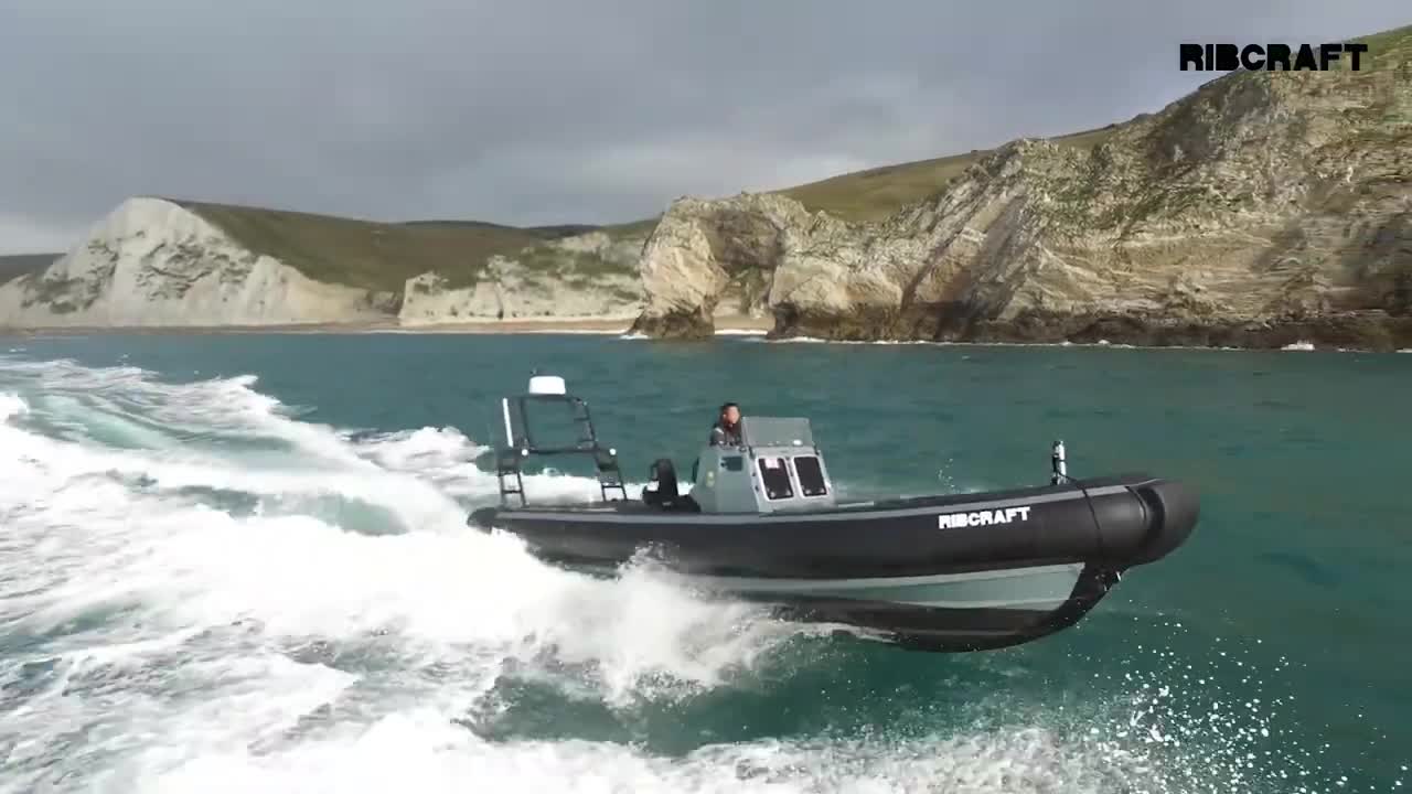 RIBCRAFT 8.0 Police & Military Range with Ullman seats